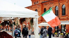 Poczuć się jak we Włoszech… – włoski jarmark wrócił na rynek Manufaktury