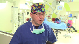Polscy lekarze wyznaczają standardy w leczeniu uszkodzeń słuchu. W Kajetanach najnowszej techniki diagnostycznej i chirurgicznej uczą się chirurdzy z całego świata News powiązane z Kajetany