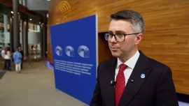 Europejska motoryzacja pod presją. Konkurencyjność sektora słabnie w starciu z Chinami i nadmiernymi regulacjami News powiązane z Chiny