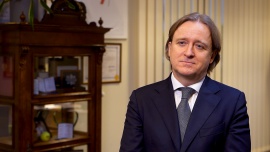 Ponad 100 szpitali w Polsce przeprowadza już zabiegi z wykorzystaniem robotów. Dołączają kolejne specjalizacje