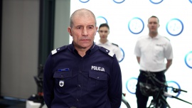 Coraz więcej rowerzystów porusza się po polskich drogach. Tylko co czwarty jeździ w kasku