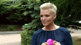 Ilona Felicjańska: przez cały rok hoduję włosy, by w czerwcu obciąć je i pomóc chorym na raka