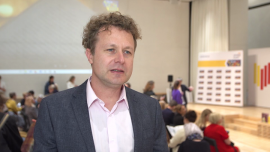 Maciej Pertkiewicz: Smartfony i komputery są bardzo dużą konkurencją dla książek. Bez odpowiedniej zachęty czy delikatnego przymusu dziecko samo nie sięgnie po lekturę Wszystkie newsy