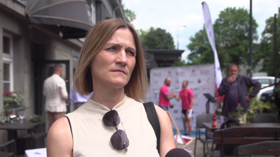 Gwiazdy: Scena polityczna stała się ringiem, a politycy nie szanują siebie nawzajem. Każdy ma prawo widzieć świat inaczej