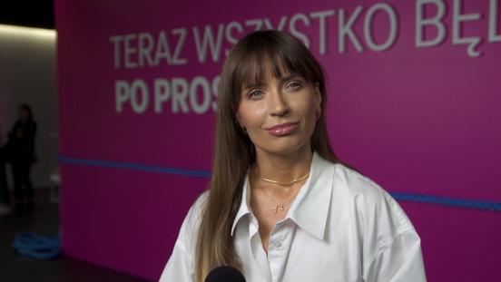 Anna Dec: Często zapominamy, że poza ekranami telefonów jest prawdziwe życie i wartościowi ludzie. Bądźmy blisko nich i komunikujmy się najprościej, jak tylko się da
