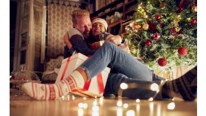 Boże Narodzenie bez prezentu od firmy? 90% pracowników czeka na świąteczne wsparcie finansowe Biuro prasowe