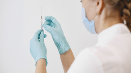 Postawmy na kompetencje pielęgniarek – WUM prowadzi przełomowe badanie nad implantacją cewników PICC przez wyspecjalizowany zespół pielęgniarski