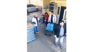 Stowarzyszenie WODA! - milion butelek wody potrzebującym pi