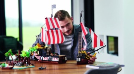 Odkryjcie epicki wrak statku z zestawem LEGO® Ideas Piraci z Zatoki Barakud Biuro prasowe