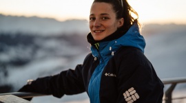 Columbia ogłasza partnerstwo ze szwajcarską narciarką freestylową Sarah Hoefflin