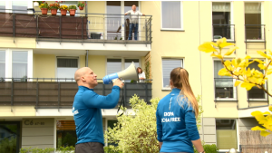 Lech Free podrywa Polaków z kanap!