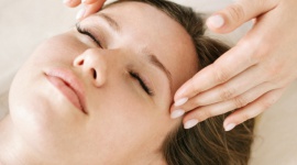 Co daje masaż głowy i jak go wykonać?