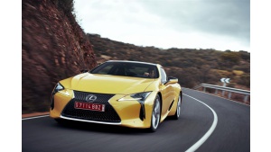Lexus w matematycznym ujęciu. Jakie liczby stoją za japońską marką?