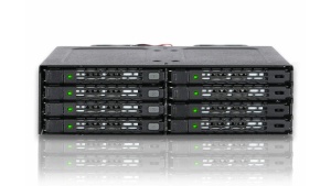 Icy Dock ToughArmor MB998IP-B - 8 w 1