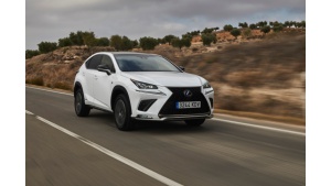 Lexus NX - bestseller Lexusa Biuro prasowe