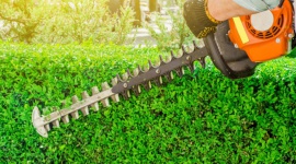 Jak dbać o spalinowy sprzęt ogrodniczy?