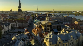 Polacy pokochali krótkie wyjazdy zagraniczne – city break hitem urlopowym Biuro prasowe