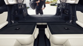 Lexus RX L to naziemna klasa biznes dla całej rodziny