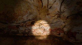 Realistyczna wirtualna kopia bliźniacza jaskini Lascaux
