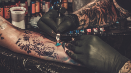 Tatuaż na bliźnie – „wykorzystujemy sztukę , by walczyć nie tylko z kompleksami