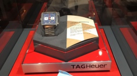 TAG Heuer przedstawia historię zegarków i wyścigów Biuro prasowe