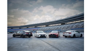 Toyota świętuje 40 lat sportowej marki TRD na targach SEMA Show