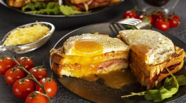 Proste dania w wykwintnym wydaniu – wyszukane tosty, zaskakujące kanapki