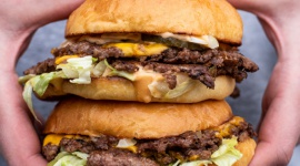 28 maja - dziś Światowy Dzień Hamburgera